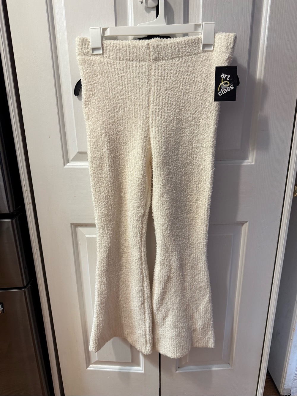 Art Class Light White Flare Leg
Elastic Waist Cozy Pants - Girls' Size XL (14/16
